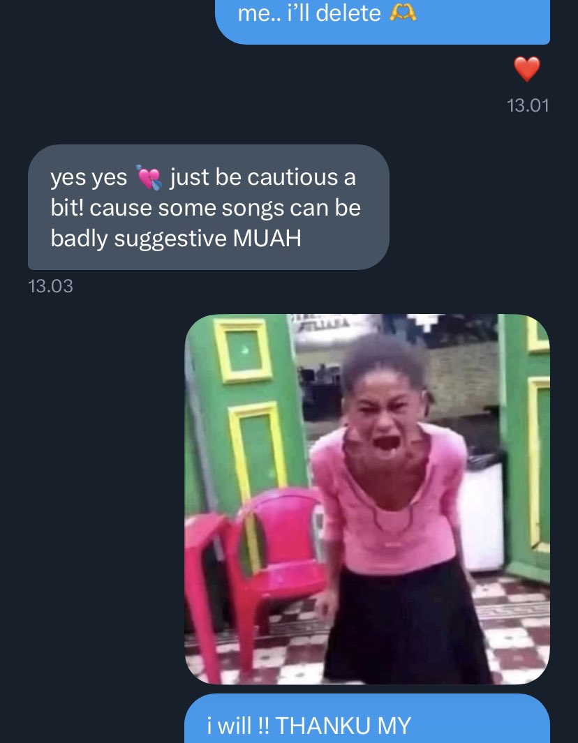 gracelee_twt's tweet photo. or perharps dm me explaining the situation would be more helpful than trying to act superior? or myb u just forgot the dm function and wanna be edgy mmm idk maybe 🤷🏻‍♀️

freak means funny in my languange so ig it’s clear with my intentions? and i will always delete ANDDD- https://t.co/vdW7PiCPvT