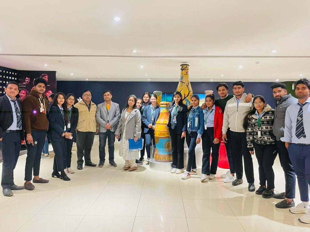 dewangrp's tweet photo. DVSGI - BBA students embarked on an insightful journey at Coca-Cola! Exploring the intricacies of the world's leading beverage giant, they gained invaluable business insights. Join DVSGI for an enriching learning experience! #DVSGI #CRC #BBAStudents #CocaCola #IndustrialVisit https://t.co/P198bv2wmK