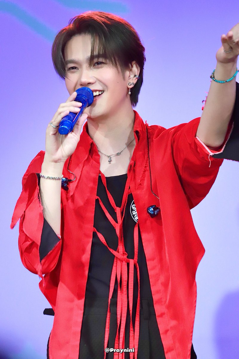 LMagic93's tweet image. Happy
2024 WITH BUILD JAKAPAN
#NYresolutionWithBuild
@JakeB4rever