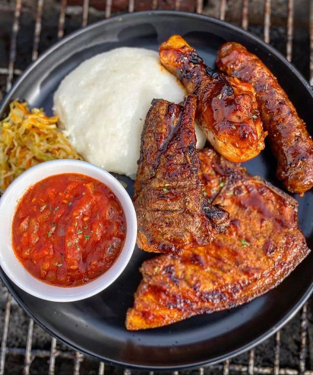 Se7enColourz's tweet photo. If perfect was on a plate, it would look like this 😍🇿🇦!

📷: cateringbae_foods #braai #foodie #southafricanfood https://t.co/eHxPLsnFok