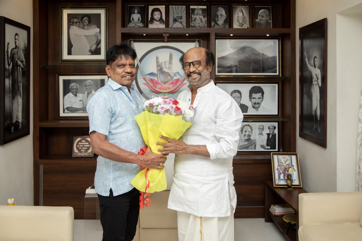 New year begins with Superstar ⁦@rajinikanth⁩