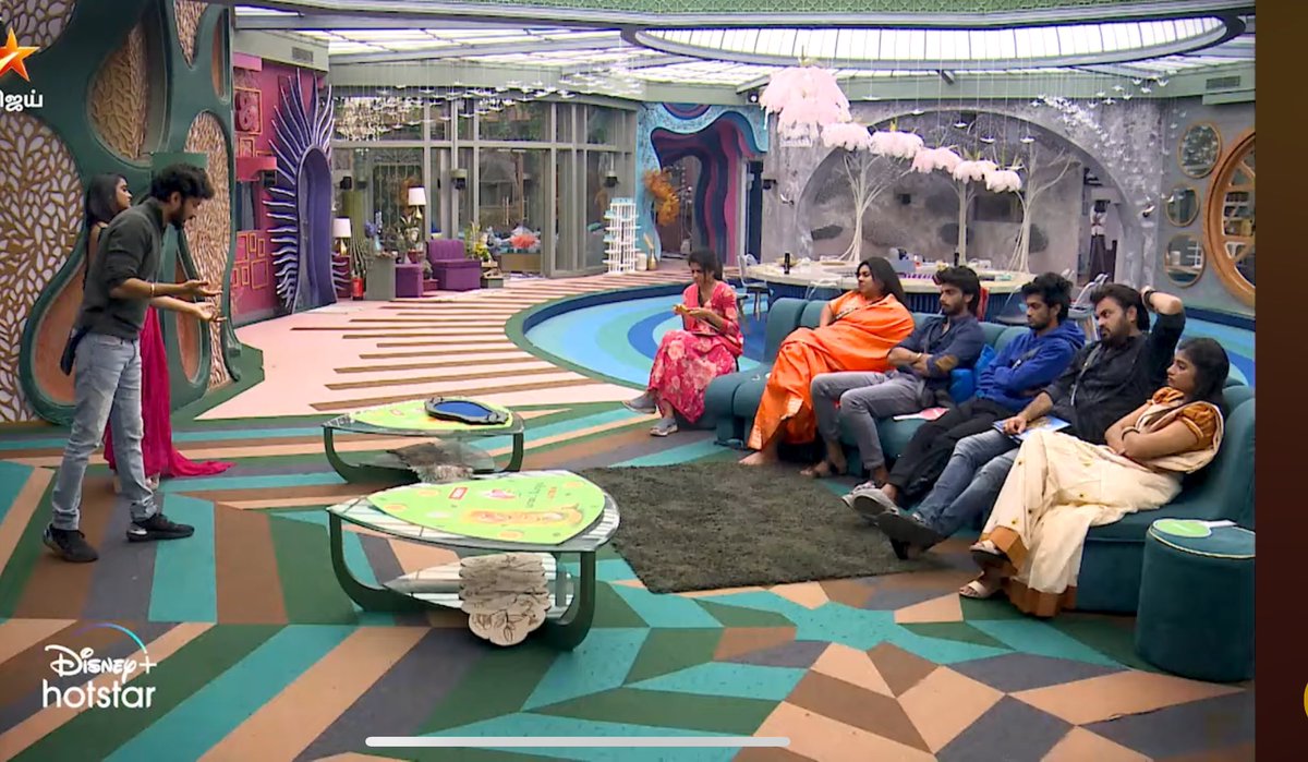 manojnair82's tweet image. As per #Promo2 #Vichithra talks about #Dhinesh , #Maya about #VJArchana , #Mani about #Maya , #Vishnu about #Poornima , #Poornima about #Vishnu
#BiggBossTamil #BiggBoss7Tamil #BiggBossTamil7