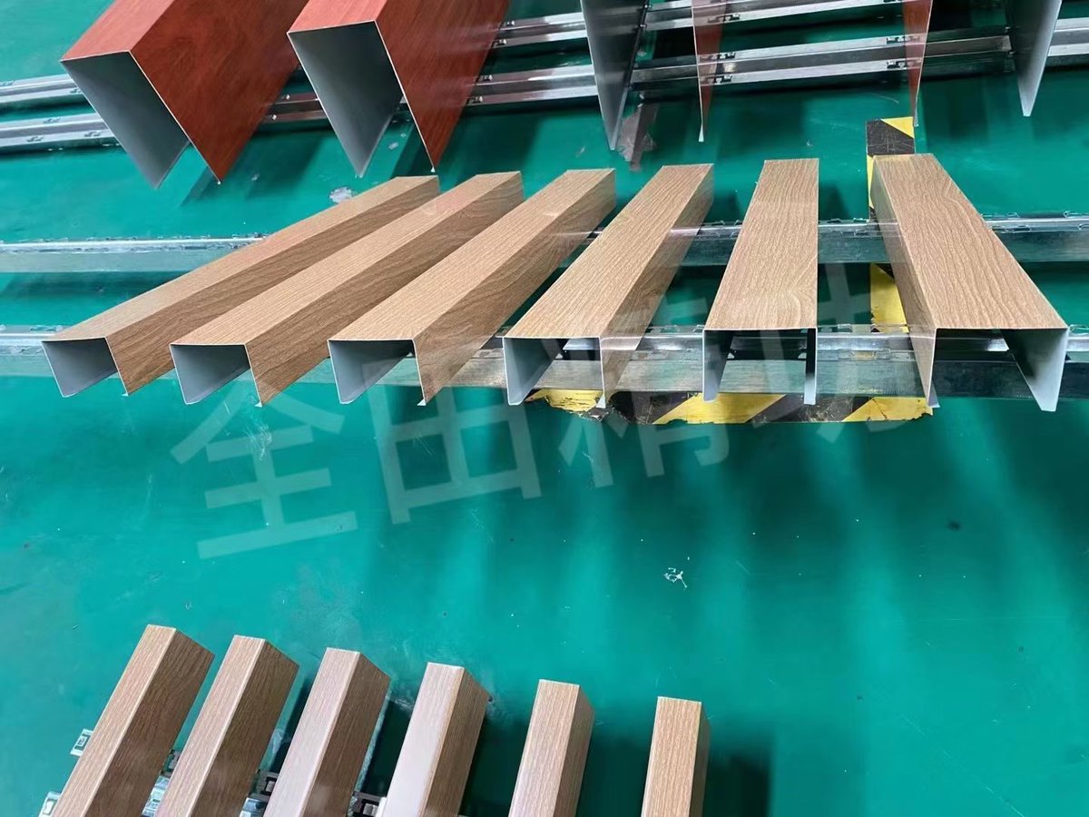 qtseiko's tweet image. QUANTIAN BAFFLE CEILING SYSTEM MACHINE aims to produce high quality baffle ceiling profiles for wall decoration and ceiling decoration 

QTSeiko
Email: sales@qt-machinery.com

#baffleceiling #ceilingbaffle #bafflemachine #ceilingmachine #rollforming #rollformer