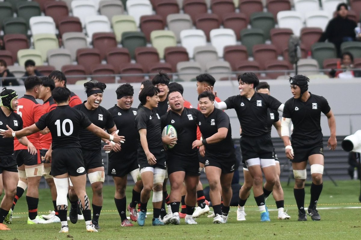planetsurf15's tweet photo. 第60回全国大学ラグビー選手権大会
＜準決勝＞
試合終了
帝京大学 22-12 天理大学 https://t.co/sg3nVRSs39