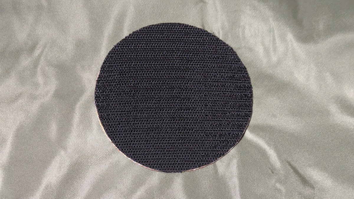 polder100's tweet image. 十数年前に購入した手持ちのパッチ(F-16)にベロクロを貼り付けてみた(^^)/
ジャケットへのレパートリーが拡張(^^ゞ
#FlightJacket
#フライトジャケット
#CWU36Ｐ
#米空軍
#F16
#FIGHTINGFALCON