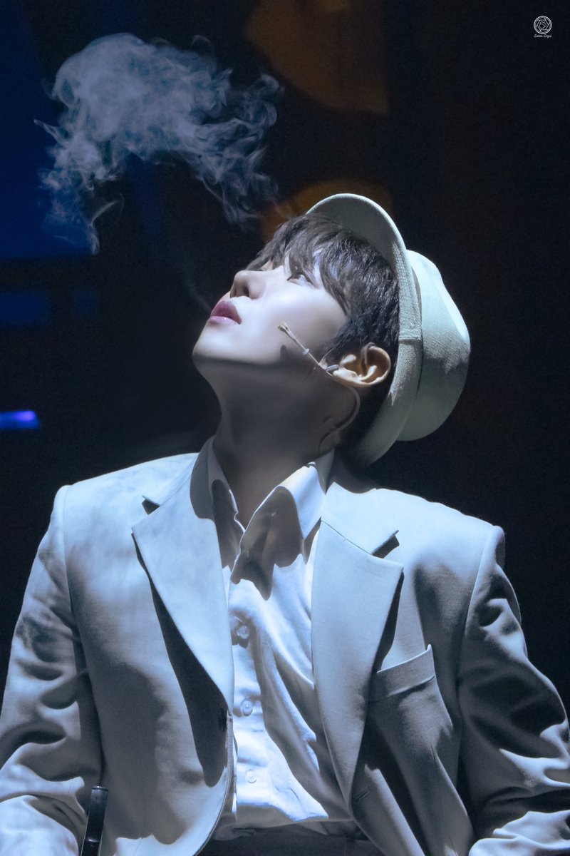 deguldotori's tweet photo. 231126D 뮤지컬 <스모크>
커튼콜 데이

해 役 #강찬 https://t.co/MqQTgIIuoN