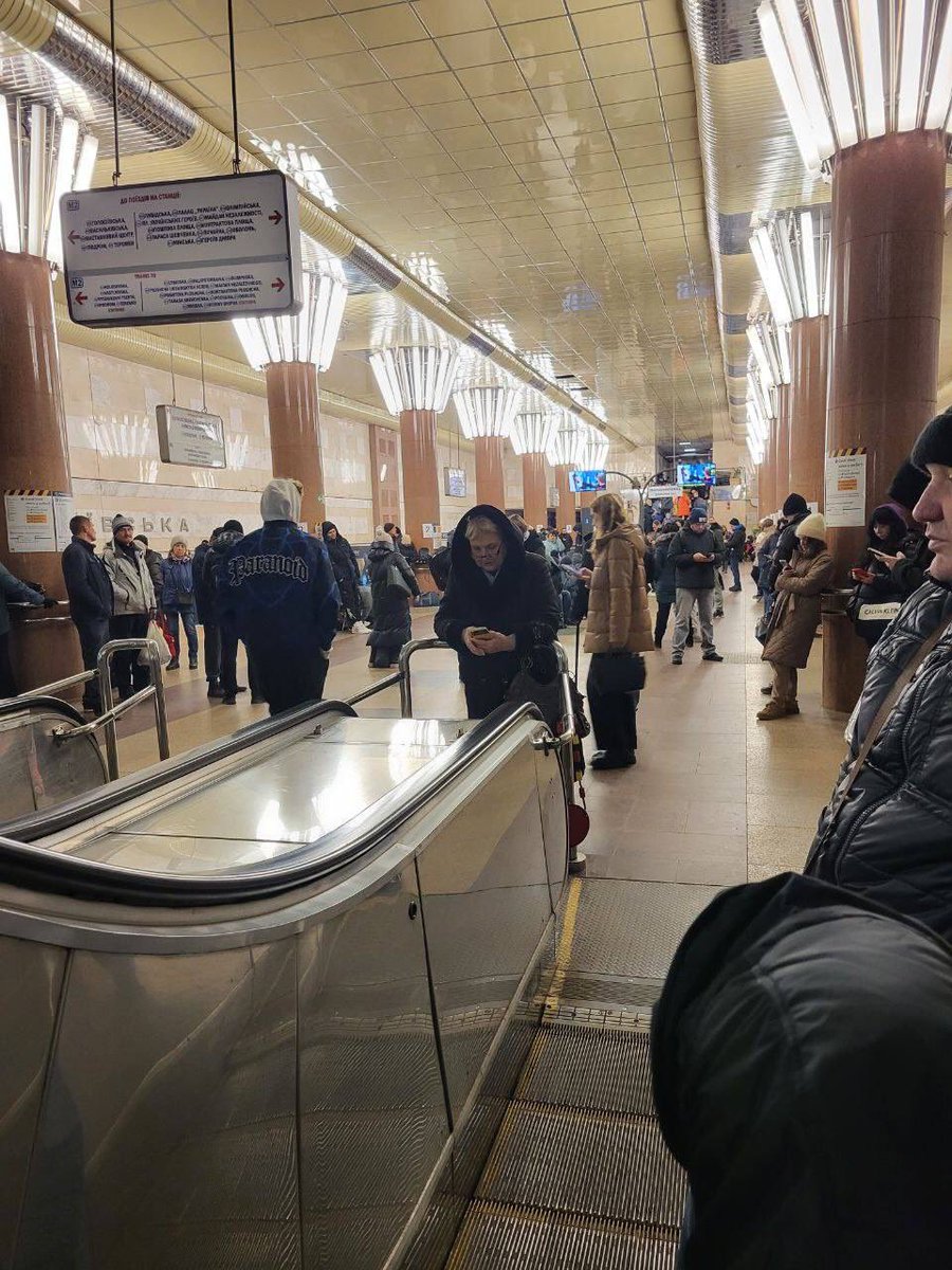 jurgen_nauditt's tweet photo. People are hiding from rockets in the metro of the capital. 21st century. 2024 year

Russia is shit😡

And the western politicians are shit - they could help - but they don't.😡 https://t.co/P49ir47M9k