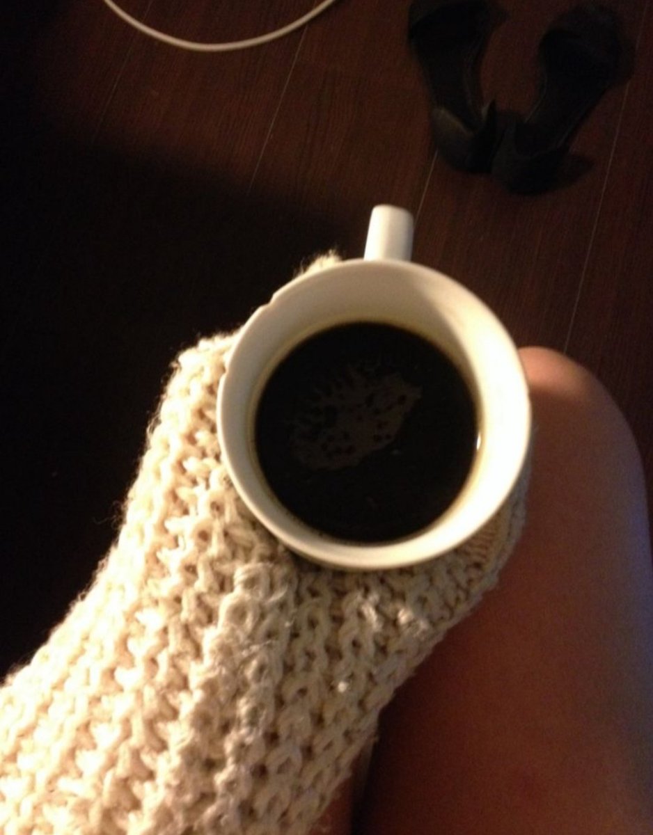Bereka82Pan's tweet photo. Sogni (come persone) a cui appartenere
E voli per cui aprire le ali e sfidare i venti
Mani con cui placare desideri
Provare a #bastarsi
continuare a #volersi
Have a nice day gentaglia
#caffesong
https://t.co/OWhxn8OUxD https://t.co/b1QjVNa9FC