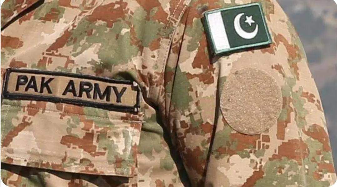 'Pakistan Zindabad! Saluting the courage and dedication of the Pakistan Army. 🇵🇰💚 #PakistanZindabad #PakistanArmy #ProudNation #COAS 🇵🇰💚