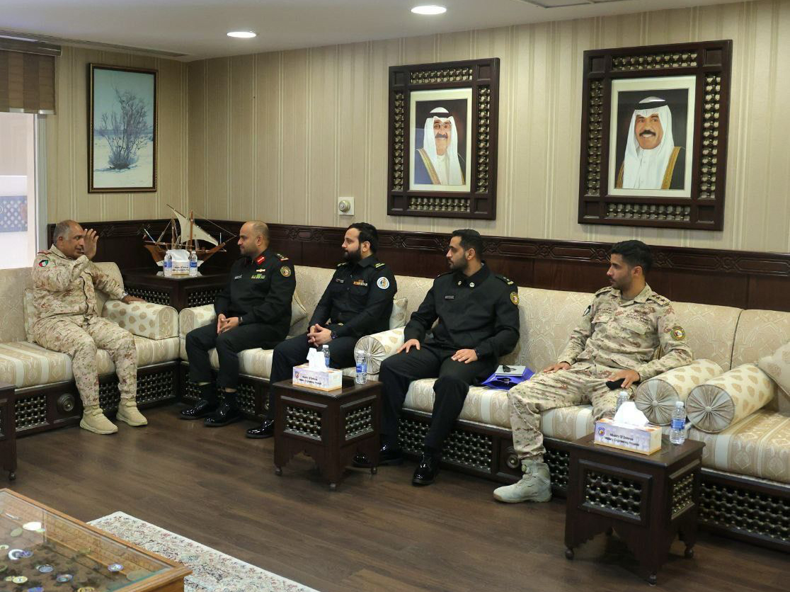 Commander of CTF 152 🇸🇦 CAPT Assem Alamri and his staff traveled to the State of Kuwait to meet with the Chief of the Kuwaiti Naval Forces 🇰🇼 CDRE Mohammed Aled, Dec 19. The leaders met to discuss the support given by Kuwaiti Naval Forces to maritime security in the Arabian Gulf…