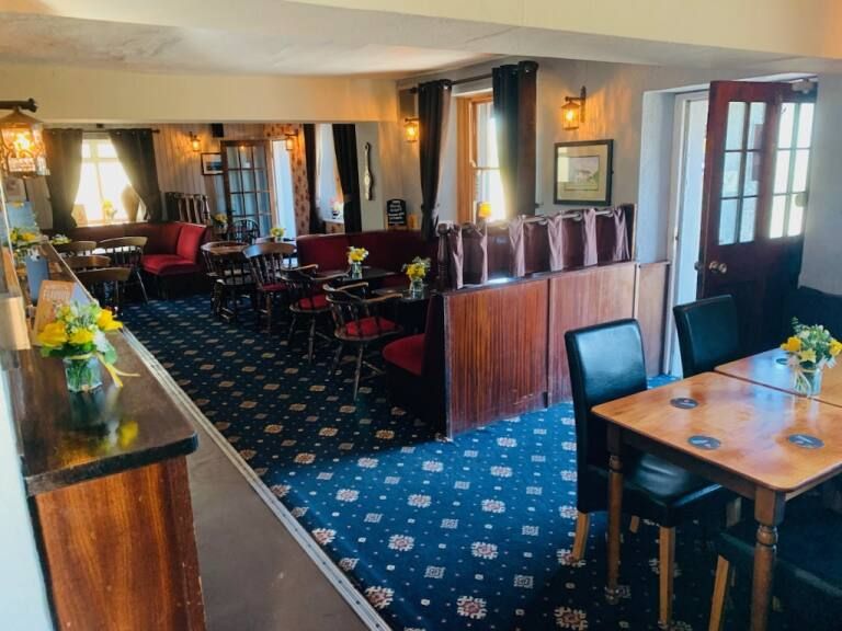 SP_Commercial's tweet image. ✨ FEATURED ✨ Country freehouse on main road

Leasehold: £35,000 | Stratton-on-the-Fosse, Somerset 📍

🖱️sidneyphillips.co.uk/business-detai…
-
-
-
#strattononthefosse #radstock #somerset #radstocknews #somersetnews #pubsforsale #pubsforsalenearme #pubsforsaleuk #property #commercialproperty