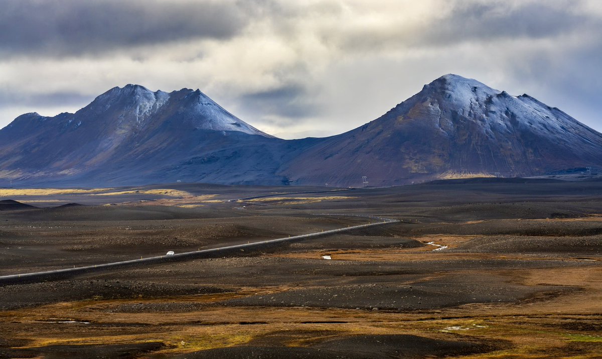 Rush hour in Iceland. #Iceland #mountains #landscapephotography #SonyAlpha