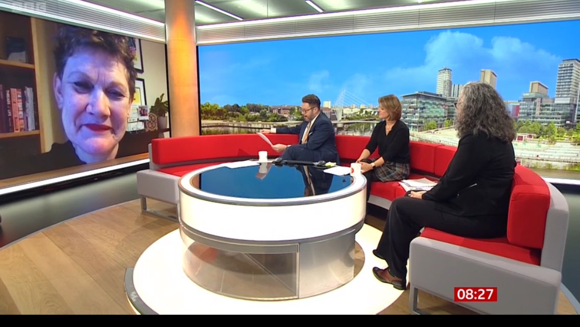 Like so many #UnpaidCarers, @WillowKaty from @WeAreCarers tells @BBCBreakfast “I’ve had to put off or rearrange operations because there’s no replacement care (to ensure the loved ones she looks after full time are safe while she attends to her own health needs)” 
#TheOnesWhoCare