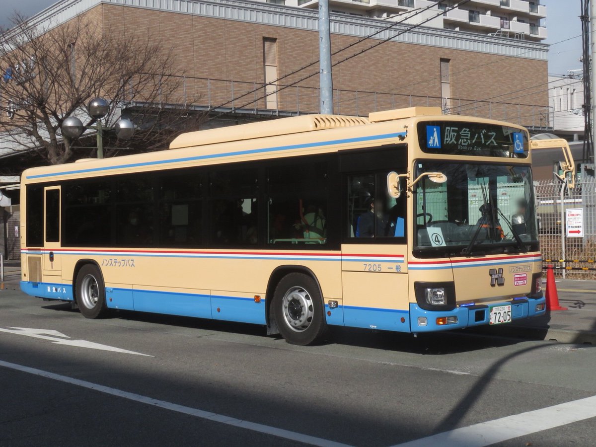 1/1 阪急バス 茨木(営)7205 いすゞ2KG-LV290N4 阪急バス(清荒神初詣臨
