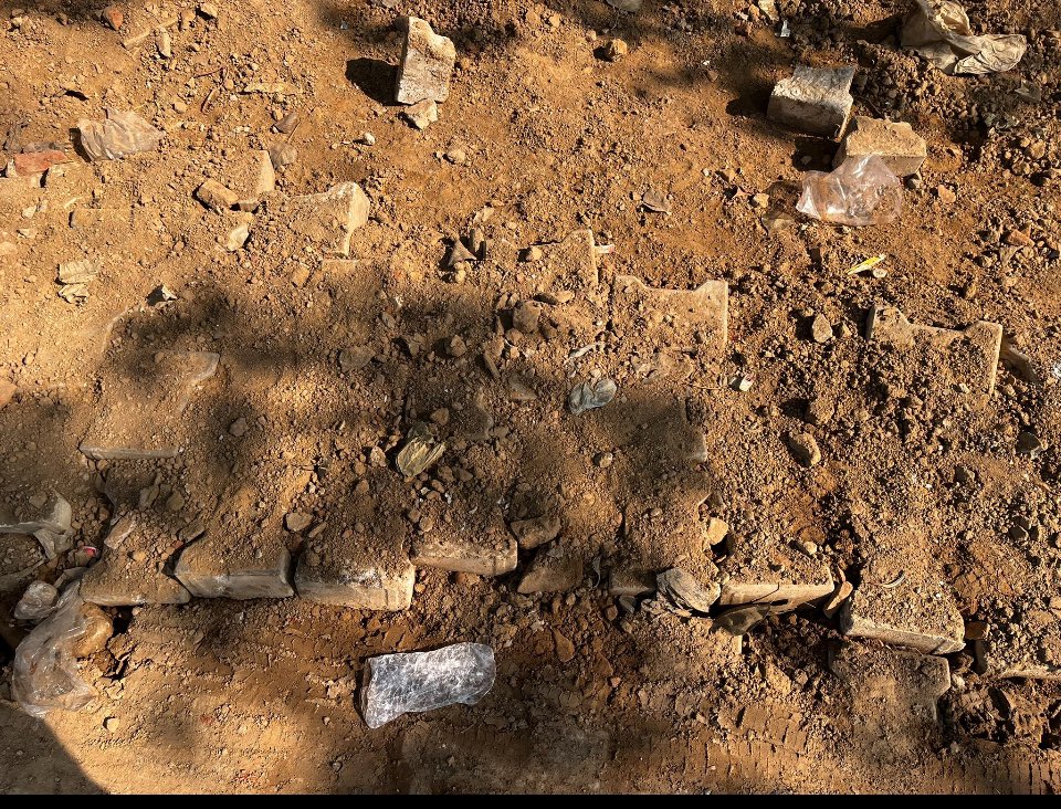 preetiand's tweet photo. @airtelindia @airtelnews @Airtel_Presence 
Your company has done a very bad job in Vibhavnagar Agra while laying your lines. 
It has uprooted all tiles and left the path muddy and tileless. 
Kindly get the path repaired.
@UPGovt @myogiadityanath @myogioffice @Uppolice https://t.co/BapZYlGiAz