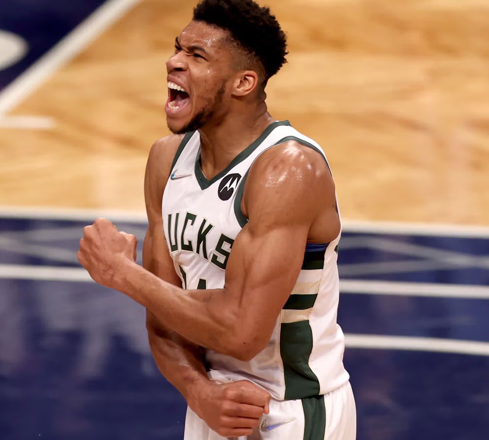 Basketball University tweet media