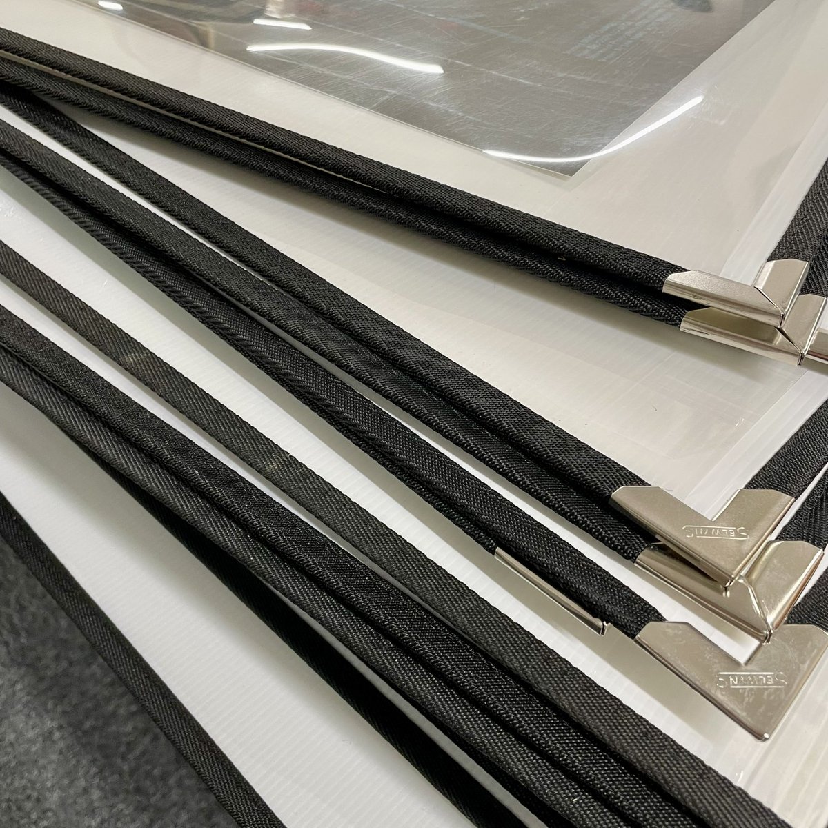 VicePressNews's tweet image. Happy New Year! It has started. We have been digging into the archives to hunt through all of the spare sold out prints to build our biggest mystery tube yet.There’s a couple of weeks to wait while we ship out existing orders but we are going to kick off the year with a BANG.