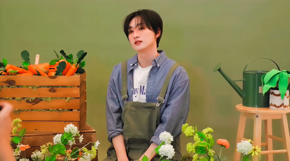 JHZX_0404's tweet photo. 💐🐰 #EUNHYUK #은혁 https://t.co/lPbhgnZFYI
