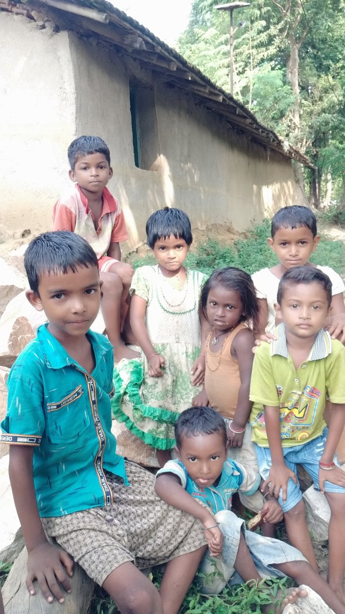 bishnulive's tweet photo. ज्यादा कुछ नही बदलता उम्र बढने के साथ, बचपन की जिद समझौतों मे बदल जाती है। https://t.co/d3iwOI5thD