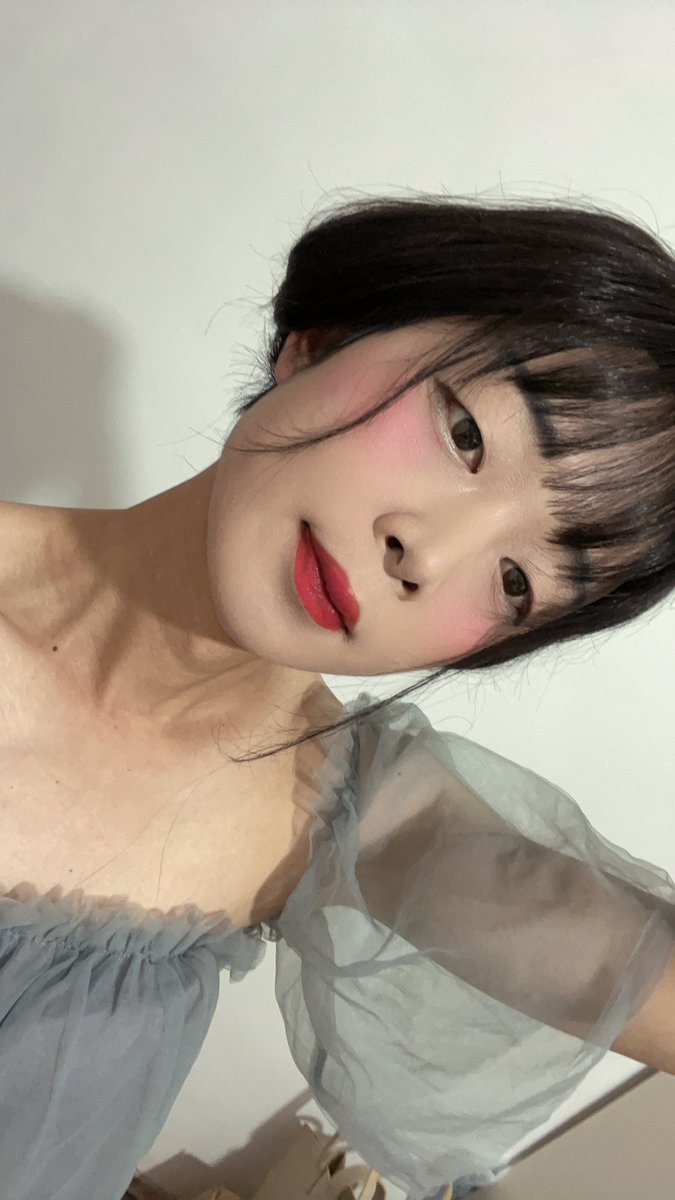 x2b43's tweet photo. 好了，今天的vpn 使用权限已到，下次再发就不知道啥时候了，几天的存货 一会就发完了 https://t.co/JrZrPRbUOF