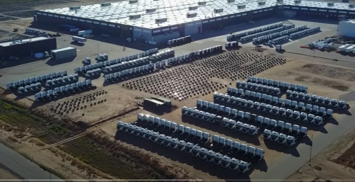 CentralScrutinizer tweet media