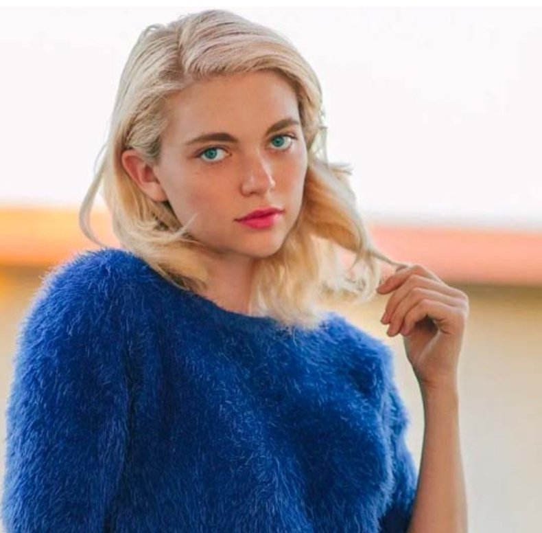 Elizabeth Forbes( parody account) tweet media