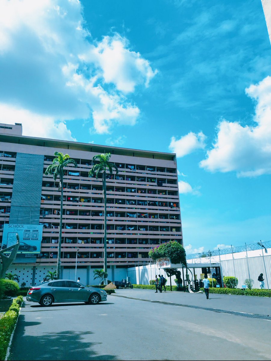 CampusHypeCrew's tweet image. Unity Hall KNUST was opened 1968 and is known to be the largest hall in KNUST and West Africa at large with almost 2000 residents. 
It had an original accommodation capacity of 448 rooms but presently has 36 extra flats. 

[1/3]

#KNUSTHallsProfile📰 | #CampusHypeCrew🇬🇭