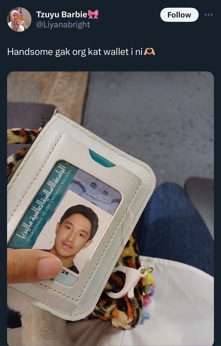 haziqaiman97_'s tweet photo. Dia ni siapa. Kenapa ramai wanita ada gambar dia https://t.co/cyuuEYx4PG