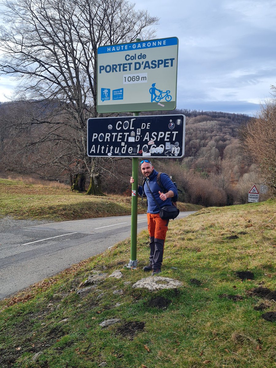 escapades_mika's tweet image. Première #rando de l&apos;année au départ de Saint Lary dans l&apos;Ariege jusqu&apos;au Col de Portet d&apos;Aspet en Haute Garonne.
#couserans #comminges @OTCouserans @TourismeHG @tourismeariege @Rando_Occitanie @Occitanie