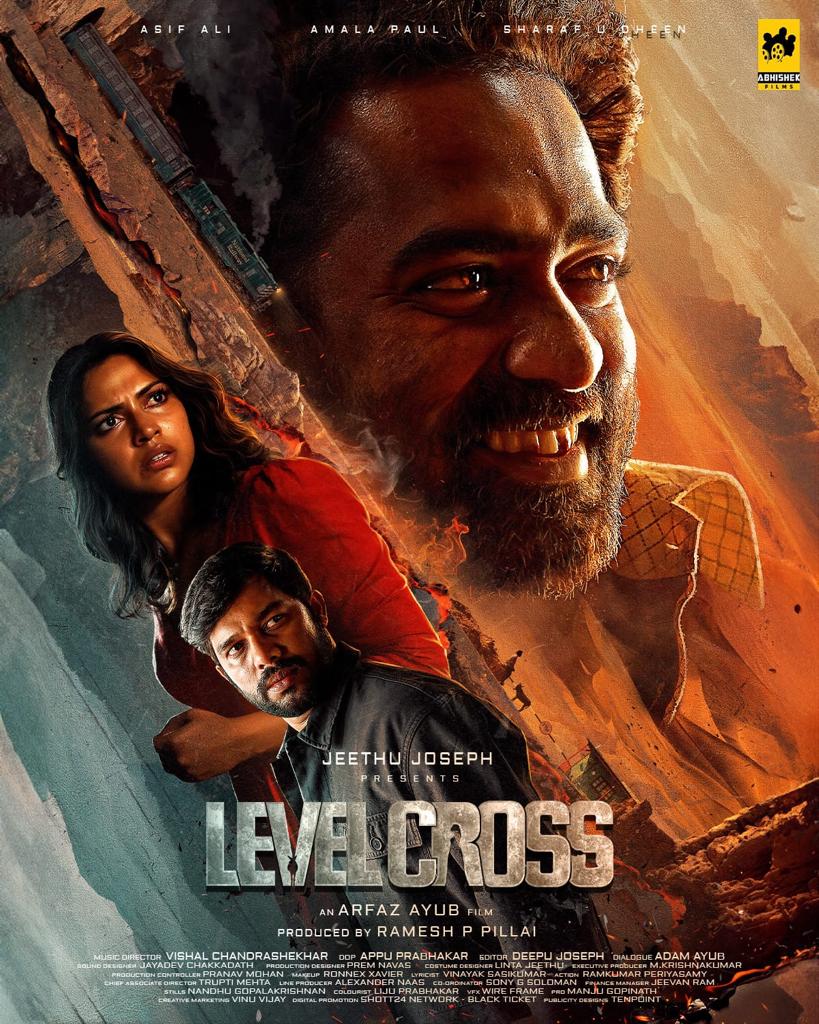 #LevelCross First Look!

#AsifAli - #AmalaPaul - #Sharafudheen- #JeethuJoseph