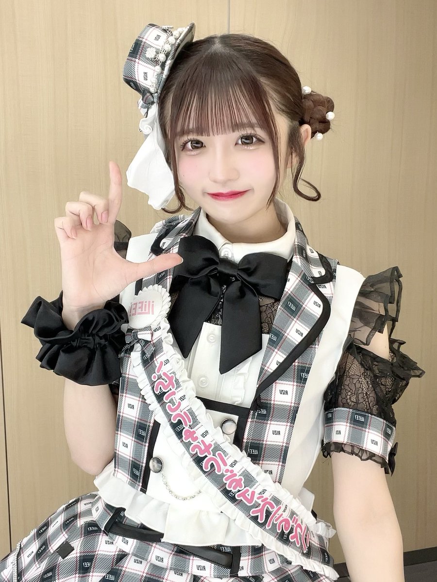夢羽るる【コーレス】 (@ruru_calres) on Twitter photo るるとあなたで作るアイドルライフ👼🏻💛 るるとあなたで作るアイドルライフ👼🏻💛