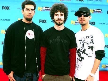 delsonsource's tweet image. 