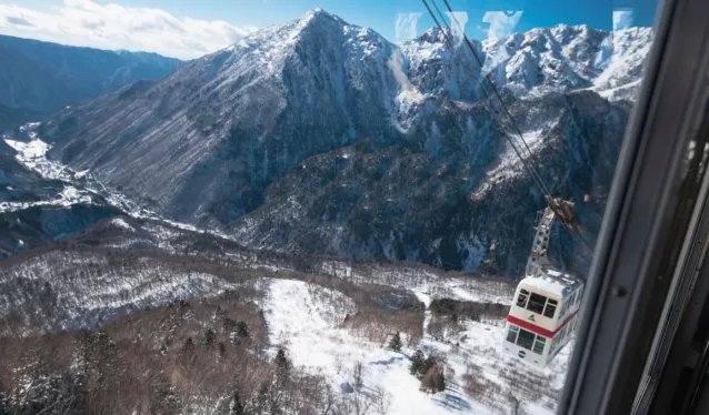 pulse_party1031's tweet photo. Up in the clouds, embracing the charm of Gifu's Northern Alps via the Shin-Hida Ropeway! 
Spectacular vistas unfold with every cable car ride, offering a glimpse into Japan's natural beauty.  
👉 https://t.co/EP4kR9mdve   
#alps #northernalps #cablecar #japan #travel #VibeDaily https://t.co/iTN5Cbjrek