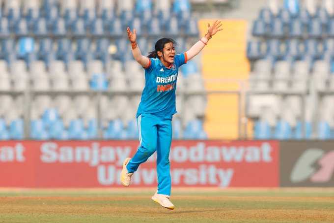  📹 Credits: Twitter/BCCIWomen