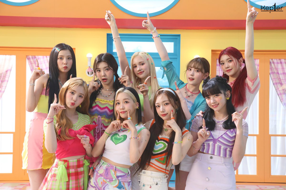 Koreaboo tweet picture