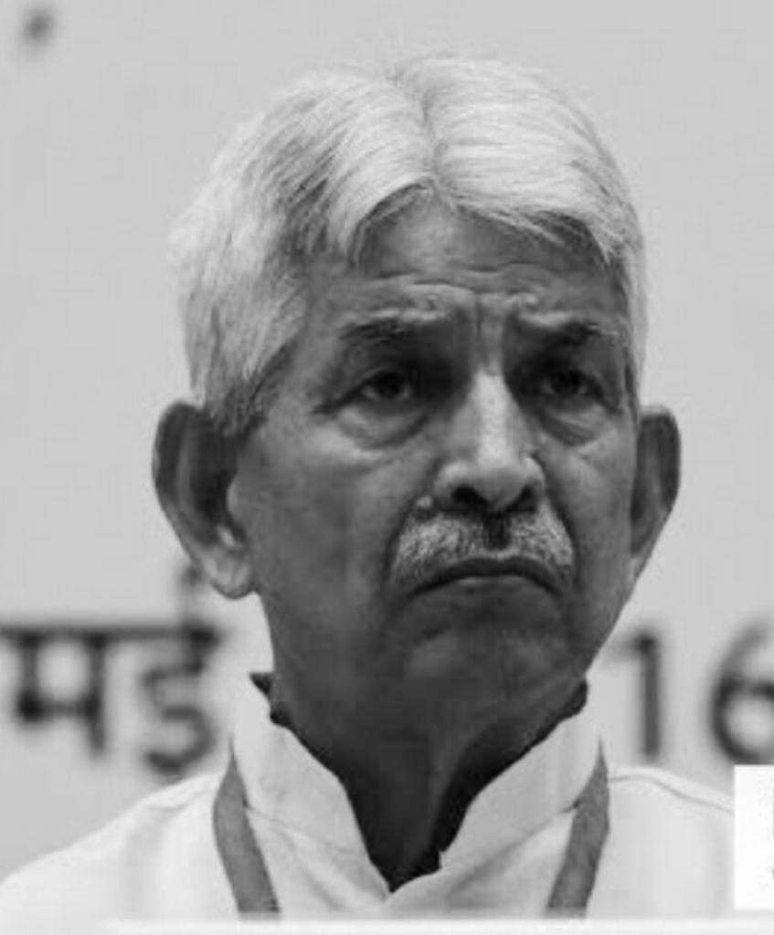 राष्ट्रीय स्वयंसेवक संघ के वरिष्ठ प्रचारक, पूर्व क्षेत्रीय संगठन मंत्री श्री ह्रदयनाथ सिंह जी के निधन की अत्यंत दु:खद सूचना प्राप्त हुईI
ईश्वर दिवंगत आत्मा को अपने श्रीचरणों में स्थान दें तथा शोक संतृप्त परिजनों व समर्थकों को इस असीम दुःख को सहन करने की शक्ति प्रदान करें।
ॐ शांति