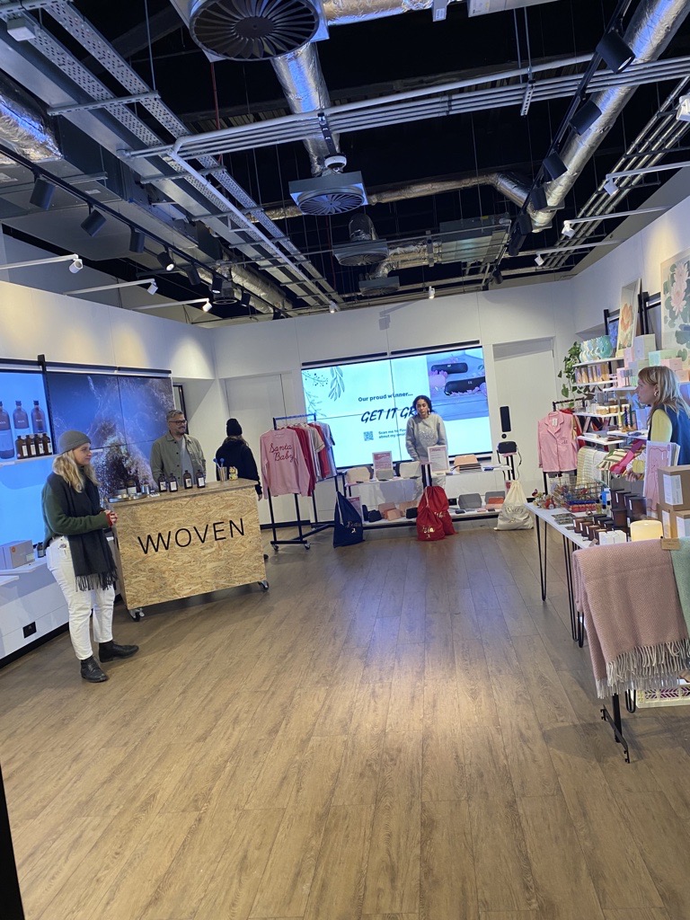 StubbenEdge's tweet photo. Review of 2023: #9
We partnered with @sageUK to host #SMEs in pop-up shops on Oxford Street in #London &amp; in St James Quarter in #Edinburgh. 
We salute our exceptional winners: Baboodle, LoveReading, Cake or Death, Woven Whisky, Get it Grl and Still Life
 https://t.co/IWnAcHM2zr https://t.co/K2kYLDDADz