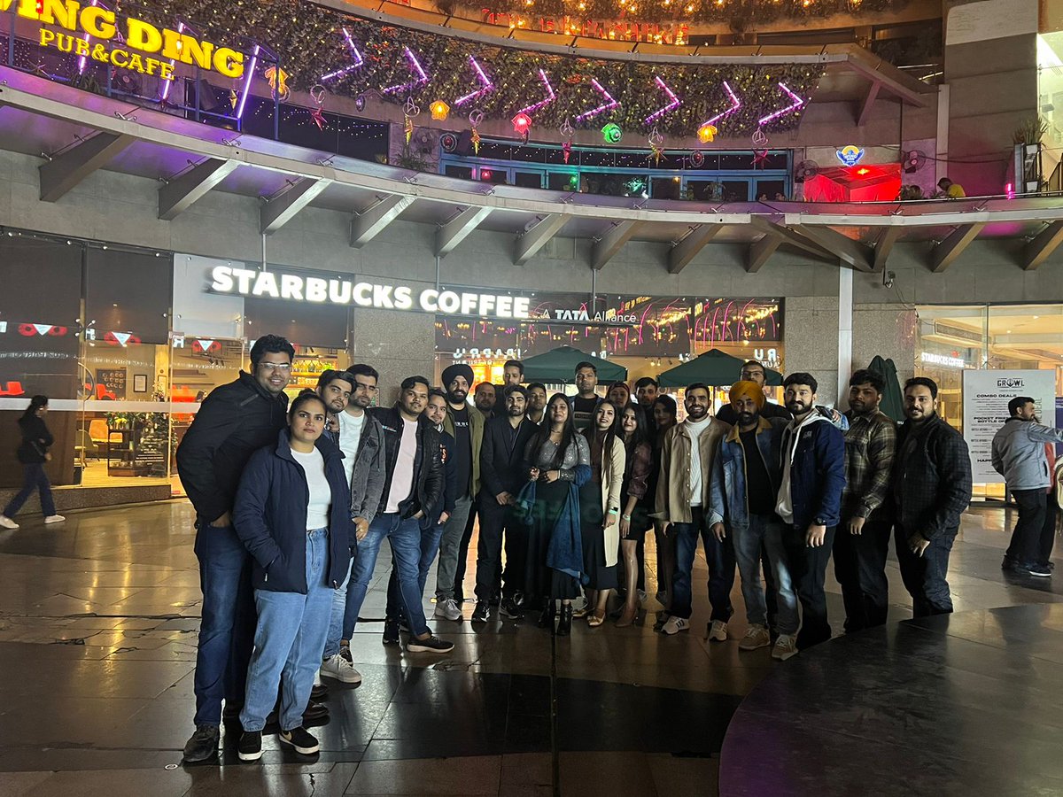 jabitsoft's tweet photo. As the clock struck midnight, the Jabit Soft family came together to celebrate the New Year 2024 at the enchanting Rubarru, Garden Galleria!
#Happynewyear #2024goals #positivity #happiness #Newbegining2024 #officenewyearparty #Jabitsoft #Teamjabitsoft #newbeginnings #2024newyear https://t.co/eVNQi40krF