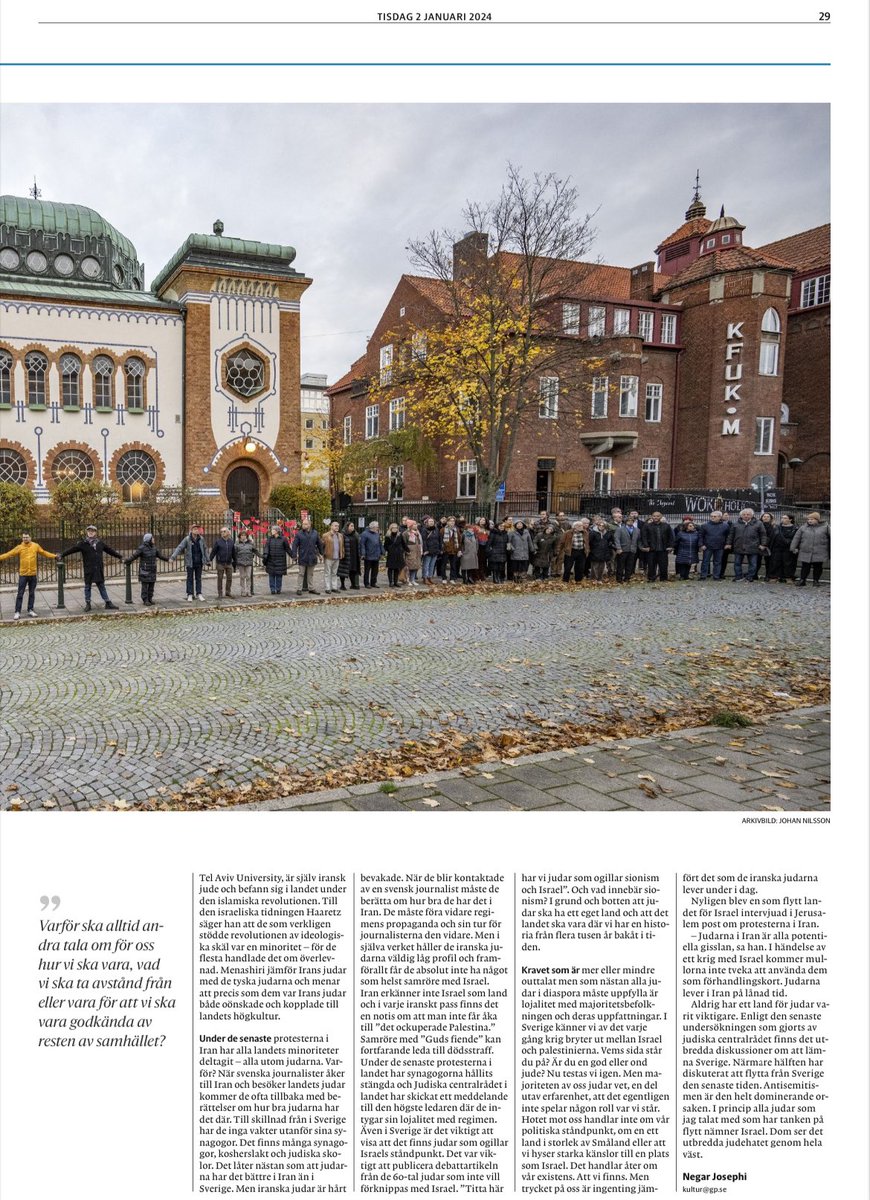 JosephiAdele's tweet photo. Khomeini skilde också på judar och Israel. 
Tillägnar denna text av mig i GP kultur till alla som tjatar om att skilja på judar och Israel. Vi måste få bestämma själva vad vi vill vara skilda från och inte. Icke-judar ska inte bestämma det åt oss. Lägg av med gaslighting. https://t.co/cAlfwMQEyR