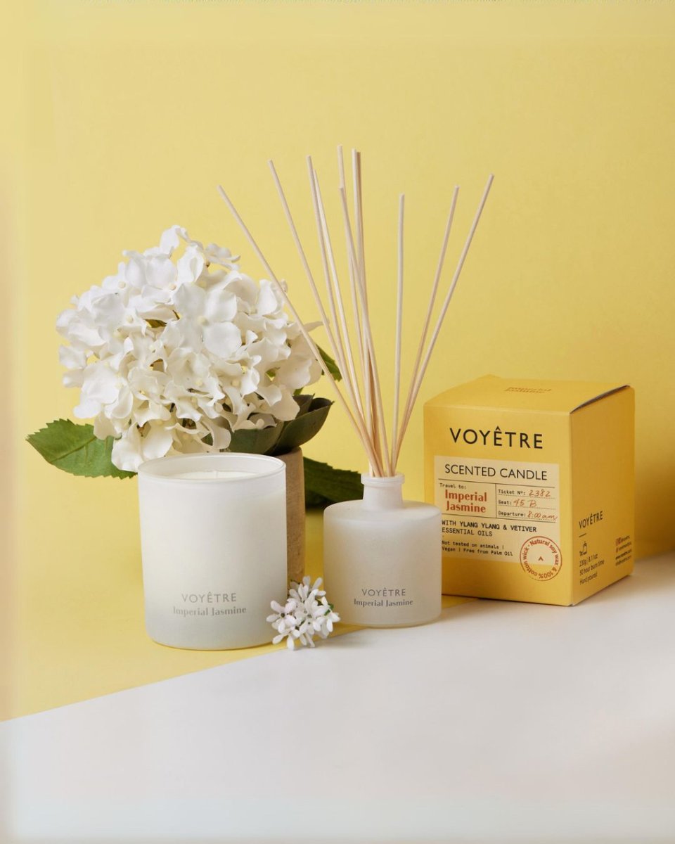 millennialEs's tweet image. Cada producto es único y merece ser presentado de la mejor manera. En Millennial, nos aseguramos de que cada toma refleje su singularidad y valor. 📸 #PresentaciónDeProducto #FotografíaDeEstudio #MillennialMagic