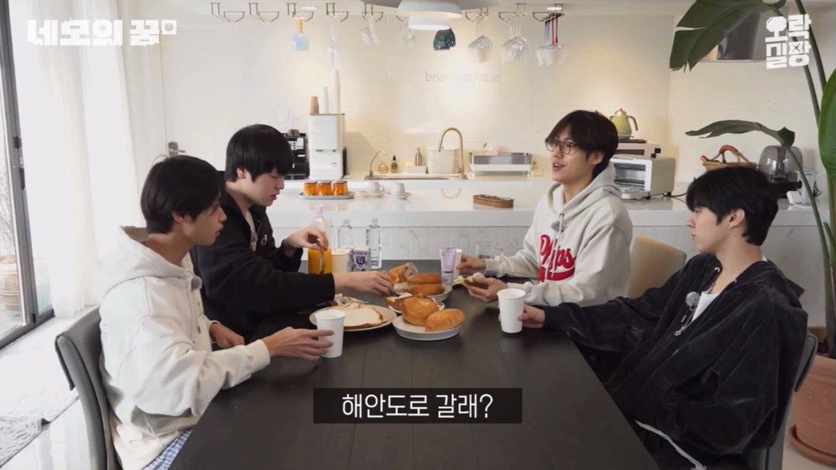 빵이 tweet media