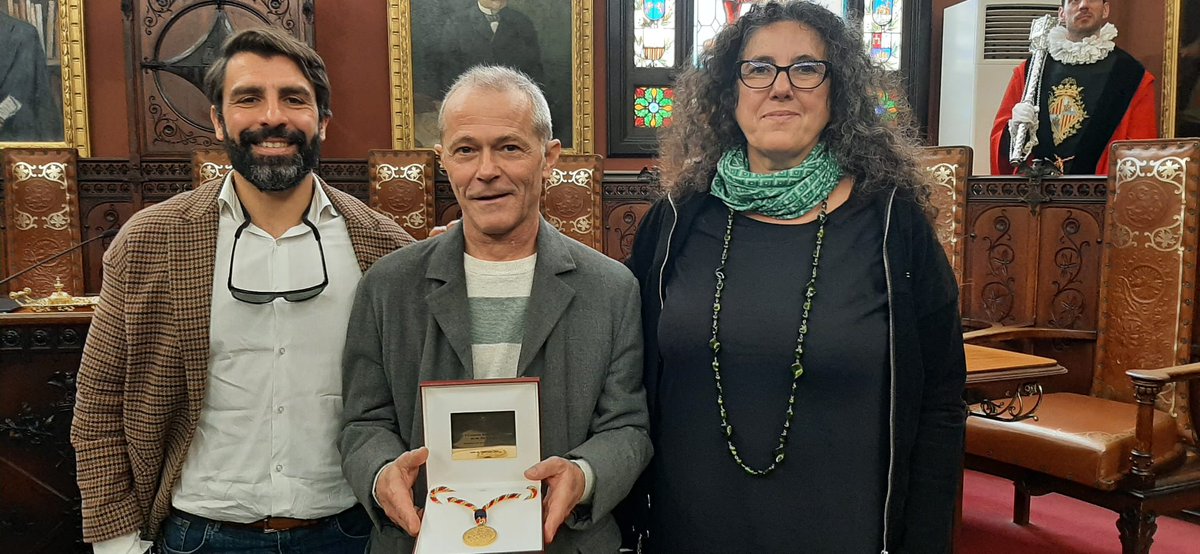 En el marc de les festes de l'Estendard 2023, REAS Balears rep la medalla d'or de la ciutat de Palma amb motiu del seu 25è aniversari.

Un reconeixement a la seva tasca en favor de la inserció social i de promoció de l'economia solidària.

#25anysREASBalears