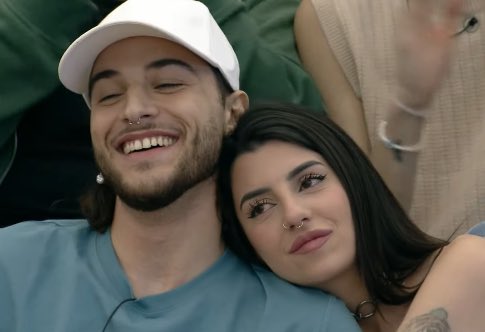 Naiara llorando viendo su actuación con Lucas 🥹  #OTDirecto2E