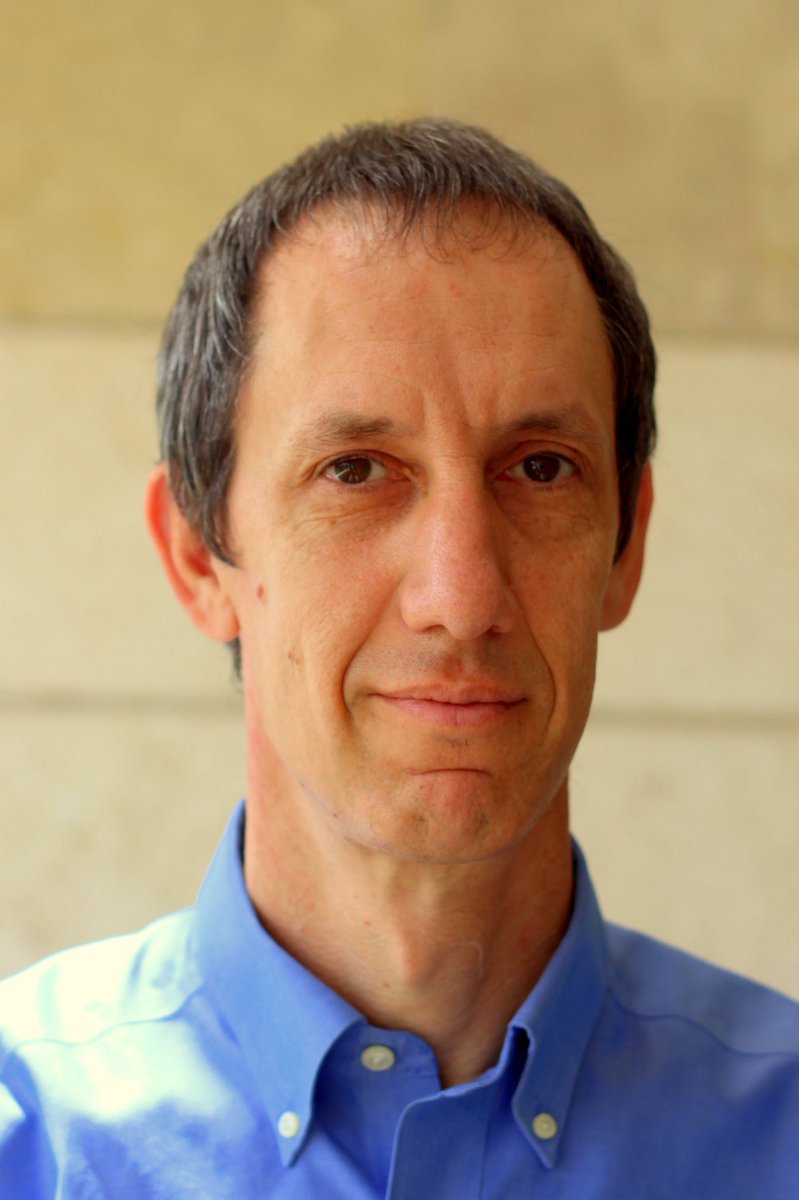 AcaDemocracy_'s tweet photo. תכירו, אריאל טולדו. ראש בית הספר למדעי המחשב באונ׳ תל אביב. זה האיש שחושב שדיסקית או חולצה שכתובים עליה ״יחד ננצח״ או תמונה של חטופים יובילו לשיח על מלחמה ולתגובות קשות בשיעורים בין כותלי האוניברסיטה.
אריאל, עדיף שתשאר בבית. אנחנו במלחמה, ורק יחד עם כל החטופים ננצח. תתבייש. https://t.co/eR7WgdcABN