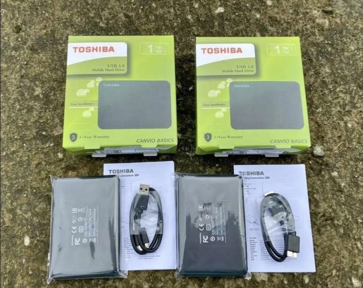 njipeu's tweet photo. ⛔Promotions des disques dur d'origine hdd 
250Go 5000 sans boîtier, 10500 avec boîtier 3.0

350Go 6500 sans Btier, 12 000 avc Btier 3.0

500Go 8500 sans Btier, 14 000 avc Btier 3.0

1Terra 16 000 sans Btier, 21 000 avc Btier 3.0

Boîtier simple 3.0 5000
📍Douala 
☎️690 740 444 https://t.co/NGL4UA1rvO