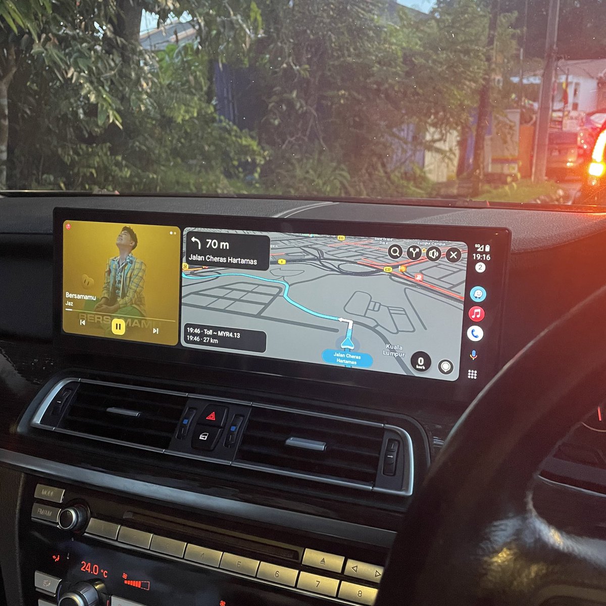 Korang prefer mana? Apple Carplay Android Auto