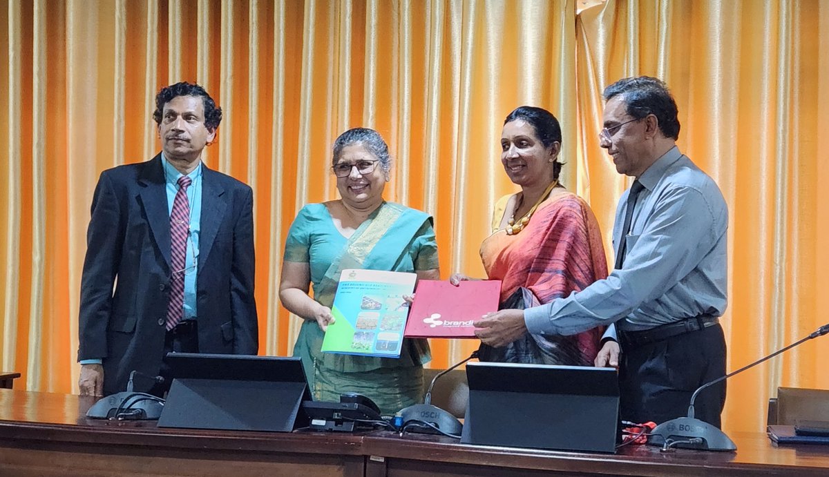 Congratulations! EDIC Team of the University of Kelaniya for winning the South Asia Youth Water Challenge (SAYWC) 2023.
gwp.org/en/gwp-SAS/WE-…