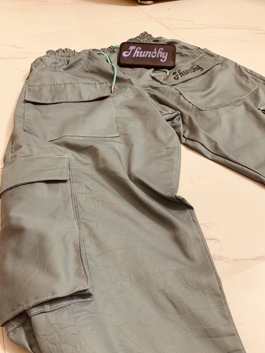 fhundhy's tweet photo. 2.1.24

i am bringing what i do to twitter for a wider reach and more sales. i design and sew affordable pants, hoodies, complete tracks. unique cause i make the designs myself, just come to me and you’d get what you want #NewBeginnings https://t.co/5stU7i4ytU
