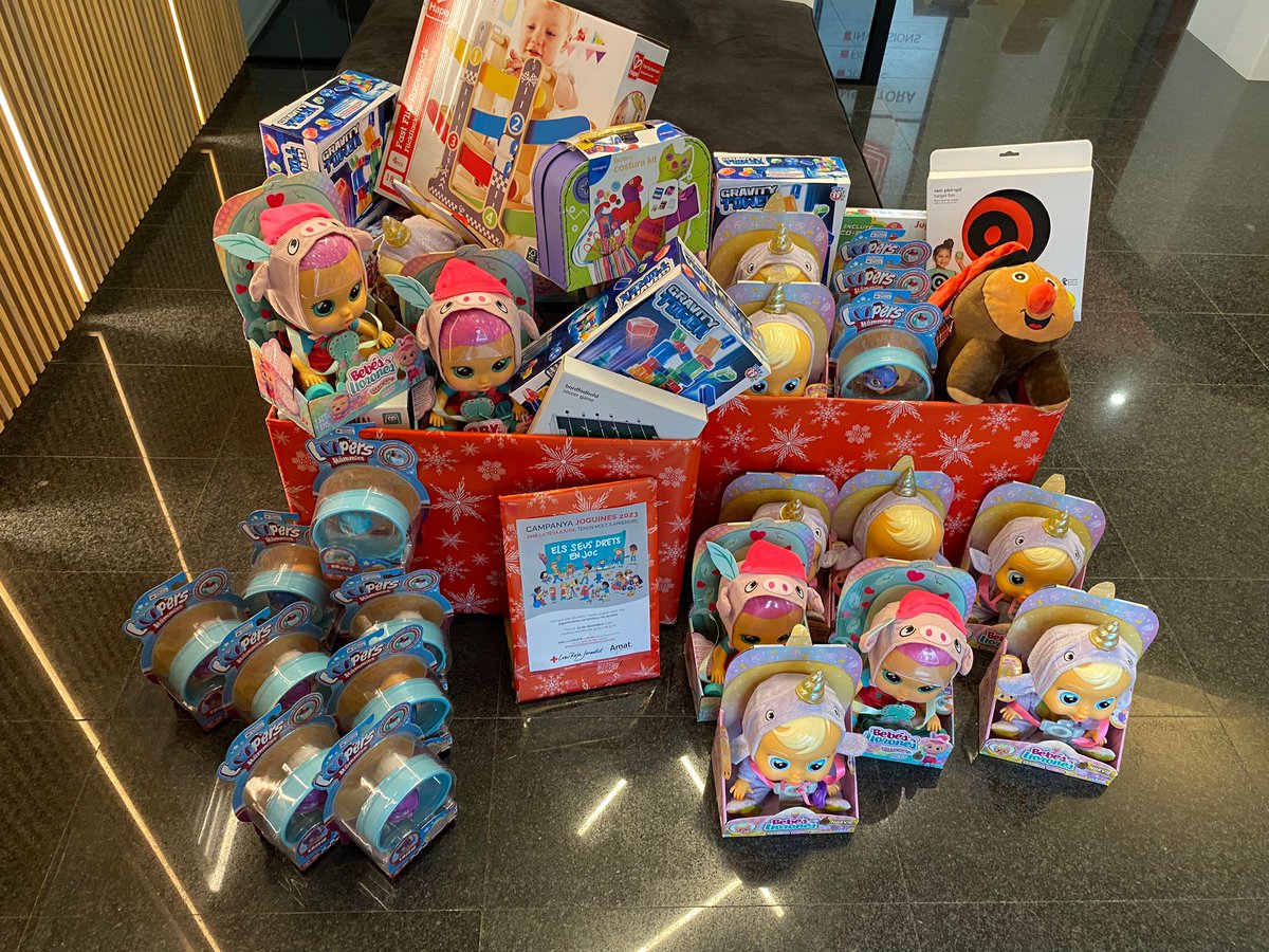 🌟 We express our gratitude to all who participated in the "Rights in Play" toy collection by the Red Cross in Catalonia, held at our offices. 🎁 Thank you!

#ToyCollection #Amatimmo