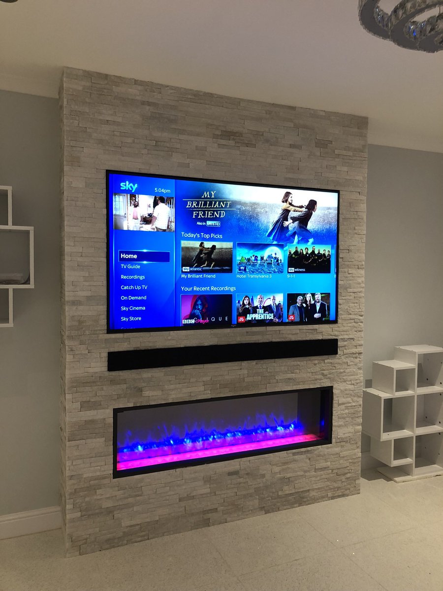 Adding a media wall can add a stylish and cost effective solution to introduce a focal point into your home in 2024. Reach out for a #freeconsultation 

#mediawall #mediaealls #lounge #interiordesign